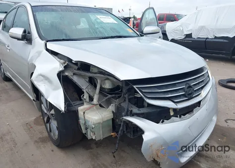 2011 Nissan Altima 2.5 S z USA, uszkodzony, nr VIN 1N4AL2AP3BN415134